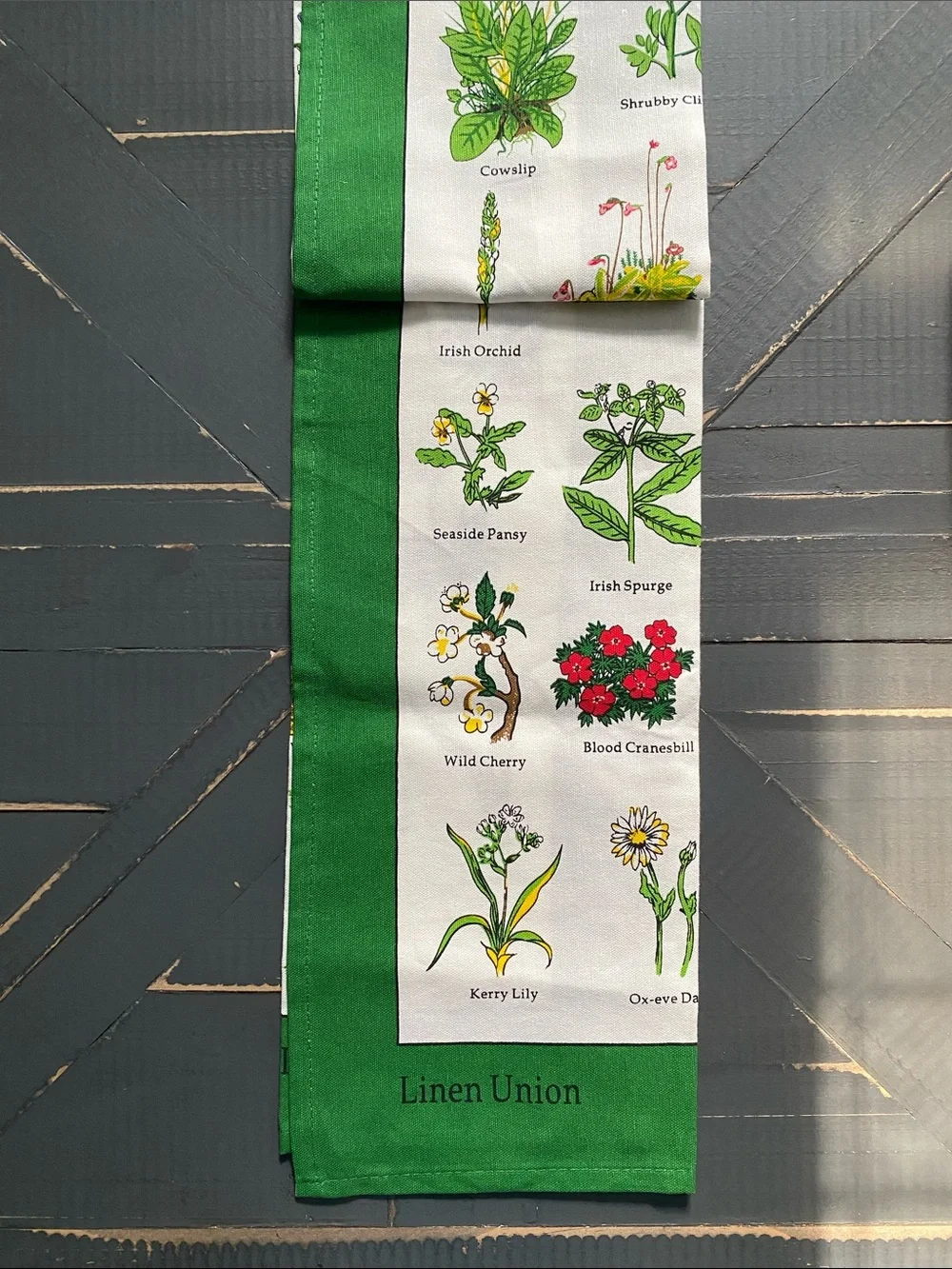 ☘️Linen Tea Towel☘️Wild Irish Flowers